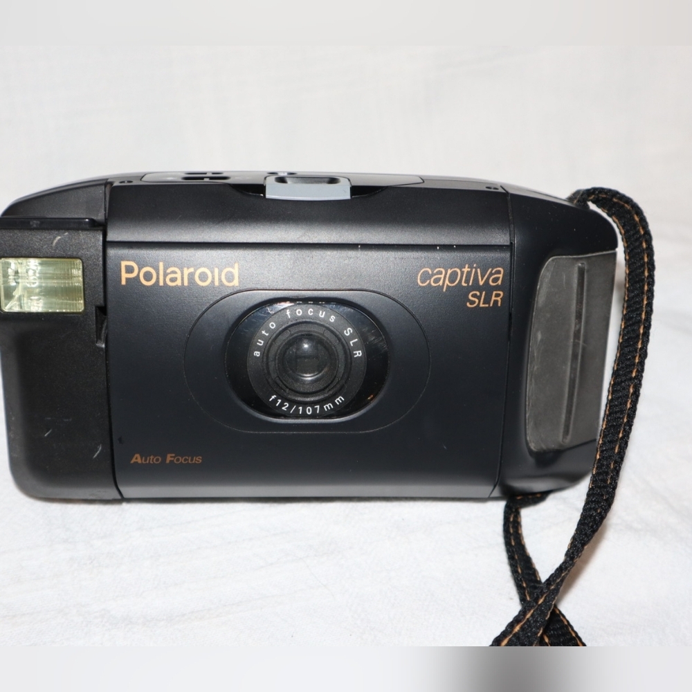 Vintage Polaroid‎ Captiva SLR auto-focus Camera